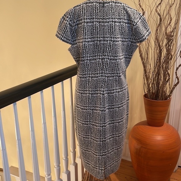 Michael Kors black and white dress like new - Picture 4 of 9